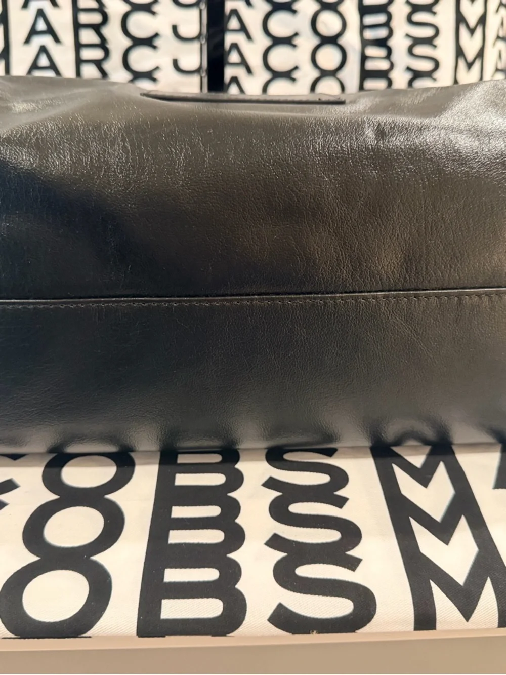 Large chain sack bag - Marc Jacobs - Picture 9 of 16